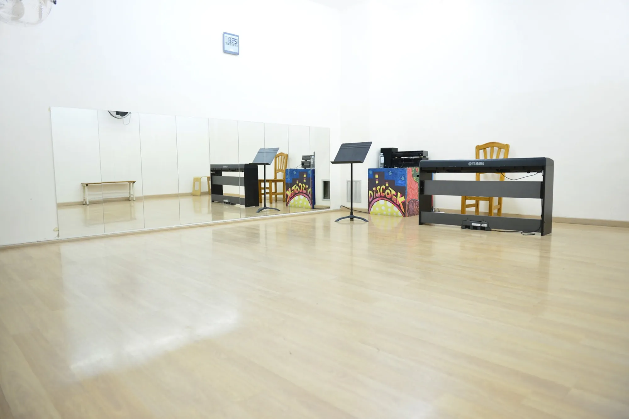 aula piano escola memory